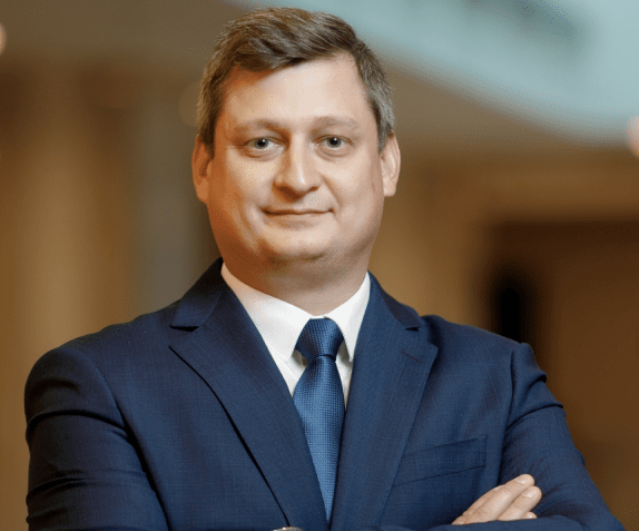 Дмитрий Сазонов